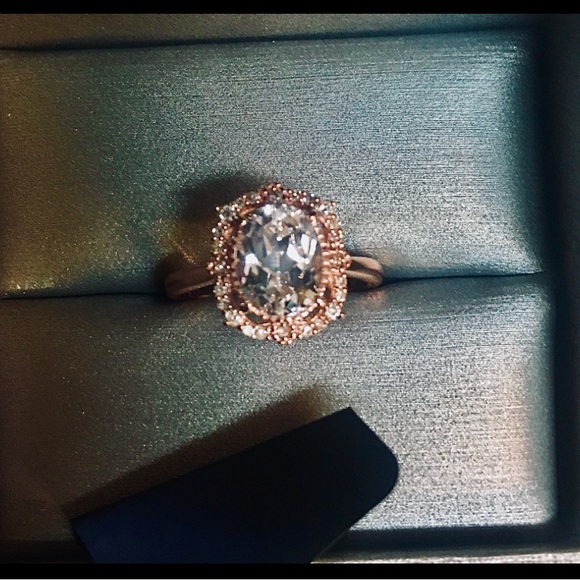 💍Zales Oval White Sapphire & Diamond 10k Rose Gold Vintage Style Ring Size 7 - Picture 11 of 12